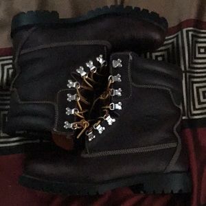 Timberland 40 Belows